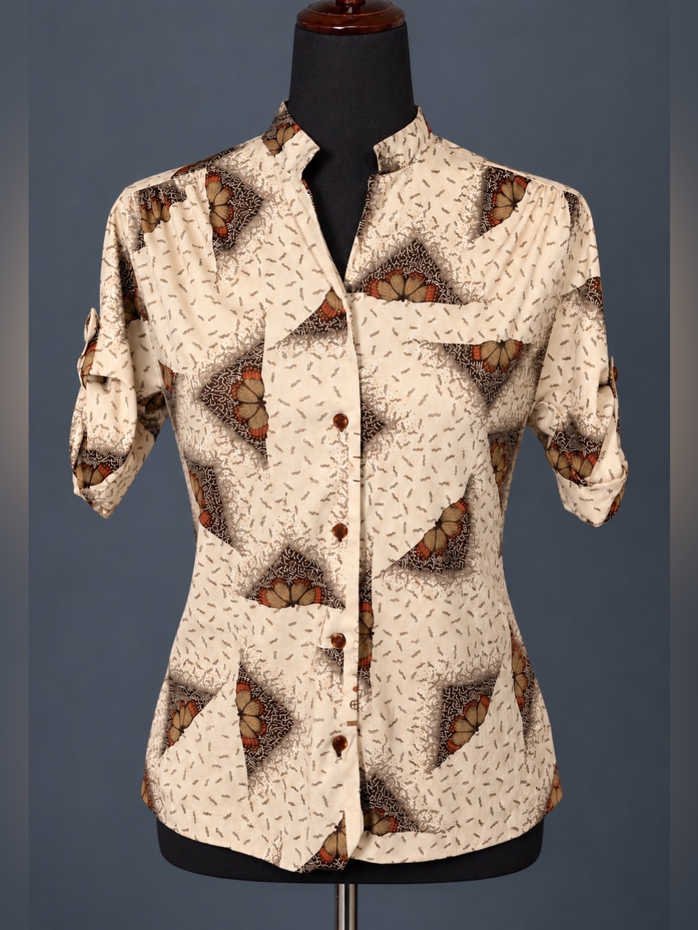 Vintage 70s moth / butterfly polyester button front blouse, button sleeve. S